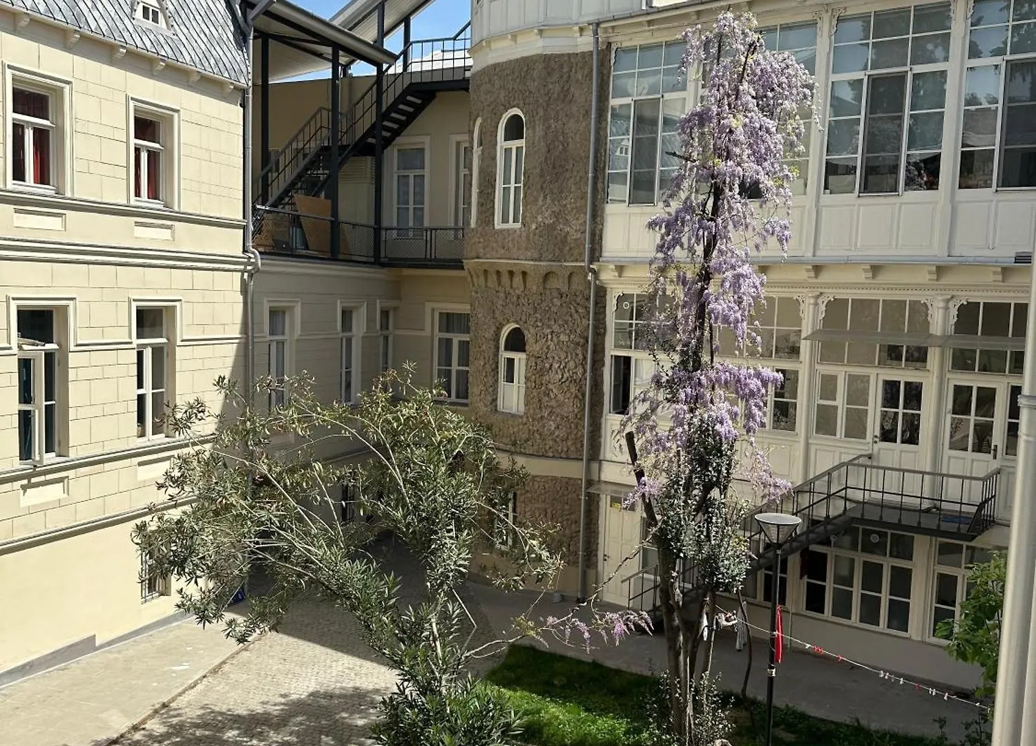 Art Nova 15 Apartman Tbiliszi 0*,