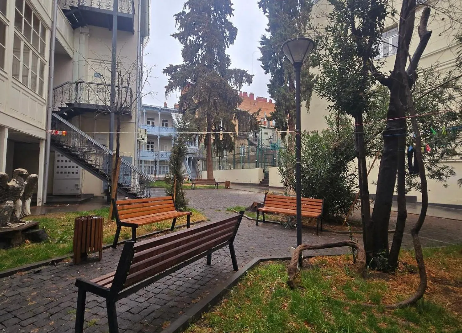 Art Nova 15 Apartman Tbiliszi 0*,  Grúzia